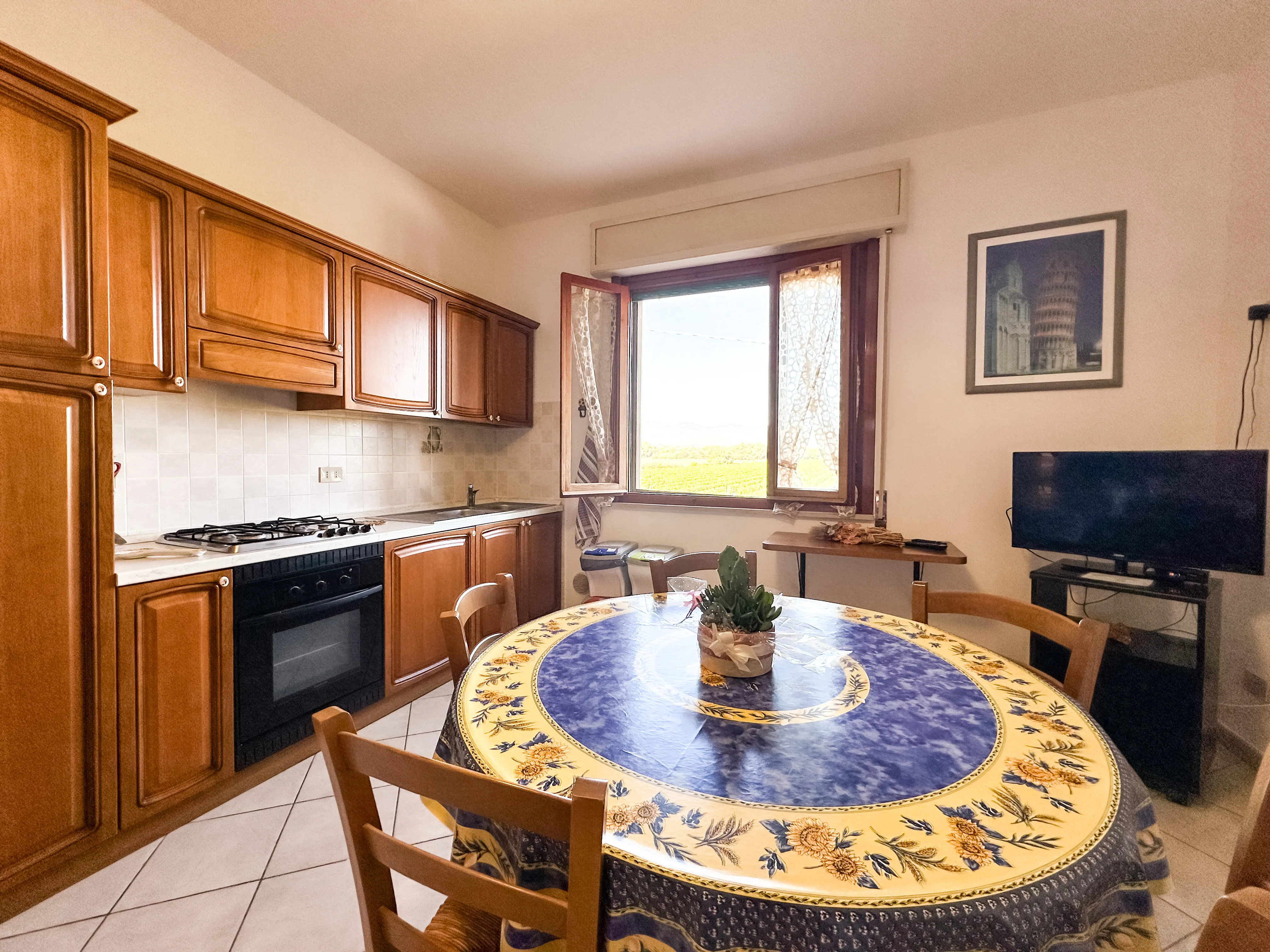 Photo by Martin Sanchez