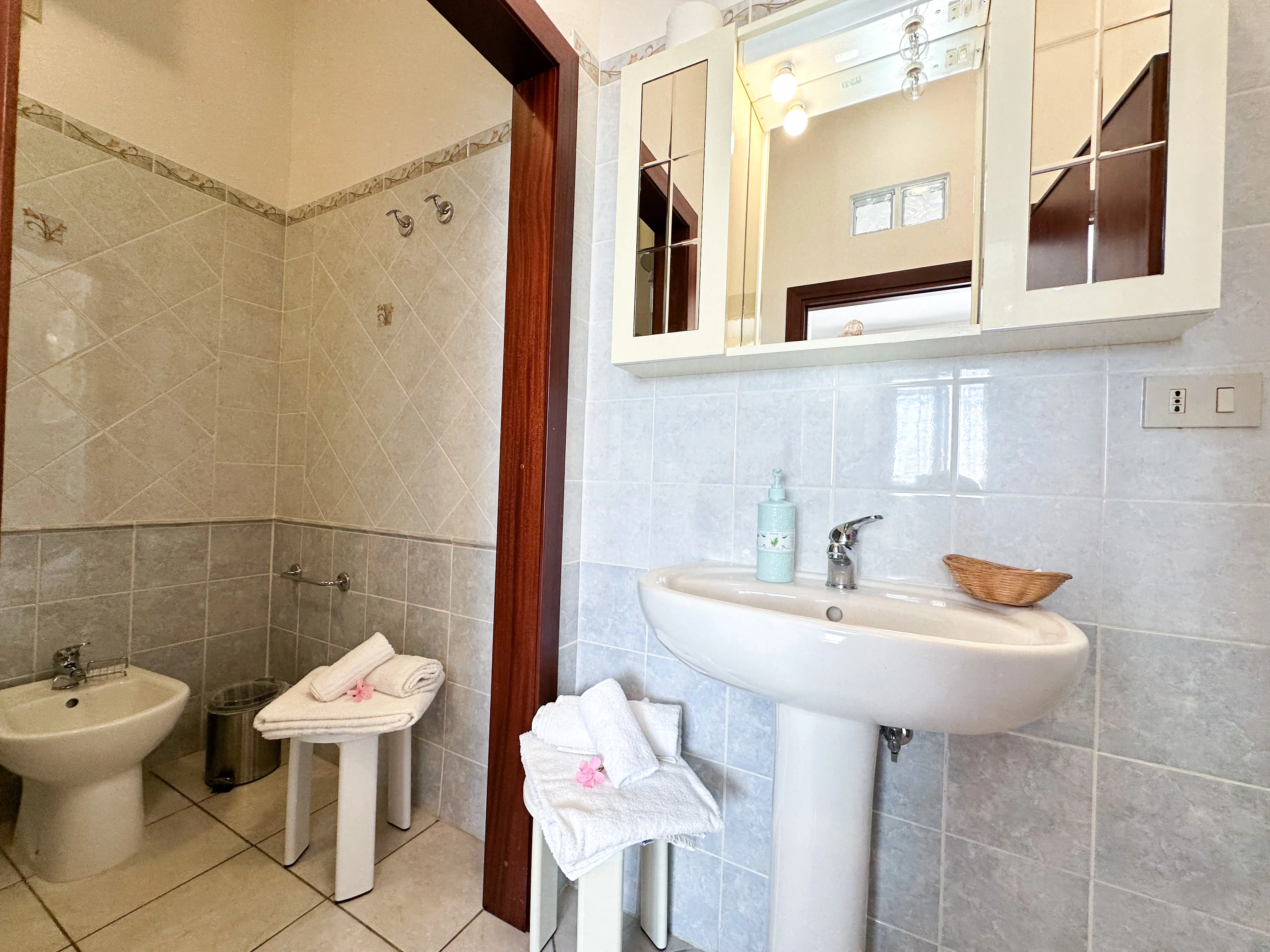 Photo by Martin Sanchez